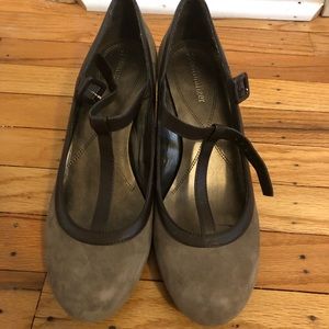 Grey and brown naturalizer low heel